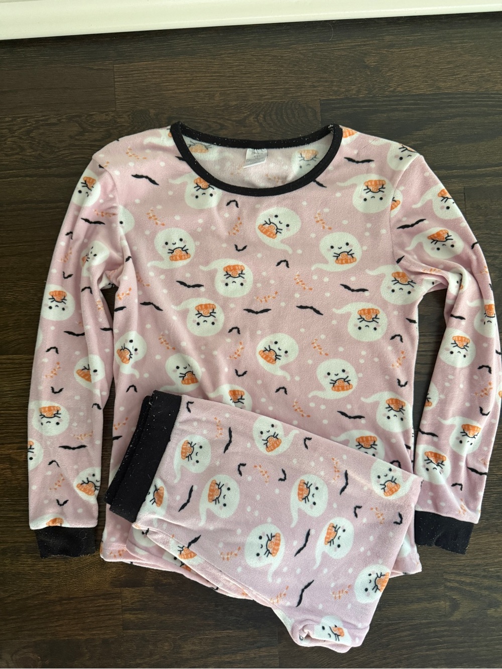 Modern Kids Pink Ghost & Pumpkin Long-Sleeve Pajama Set